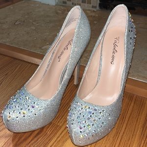 Silver Glitter Heels 5”